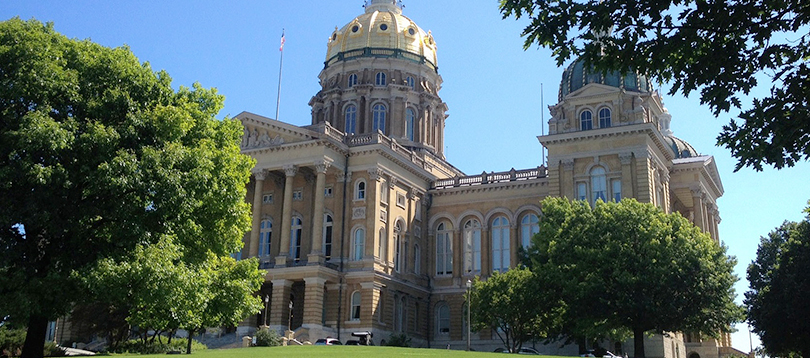 exterior of iowa state capital 