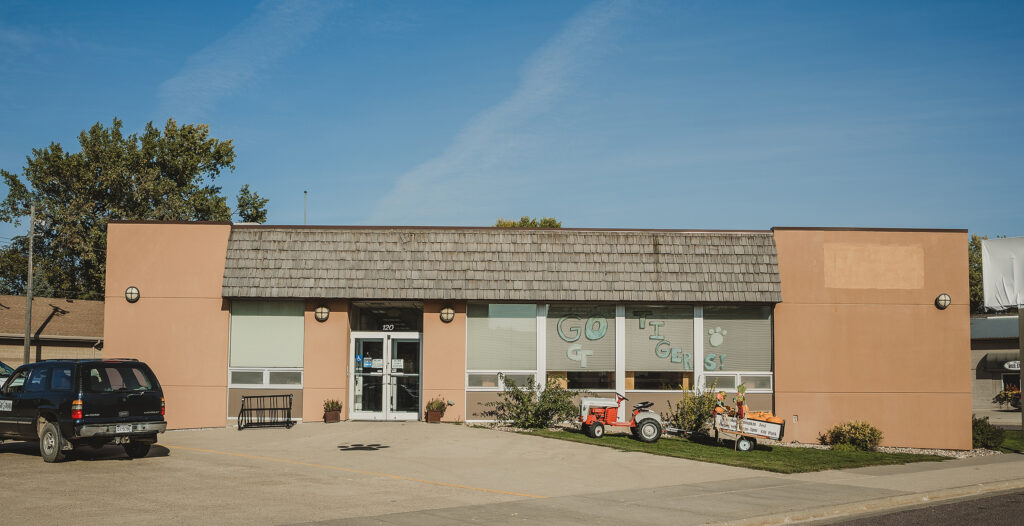 exterior of groton city hall and public library